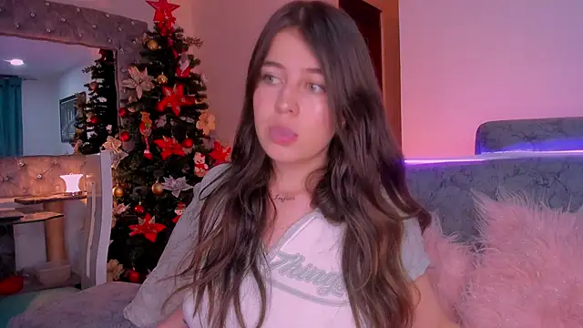 Snapshot of zoe_kittylove chatting on 01-06-26, 03:32 zoe kittylove online show from 01-06-26, 03:32