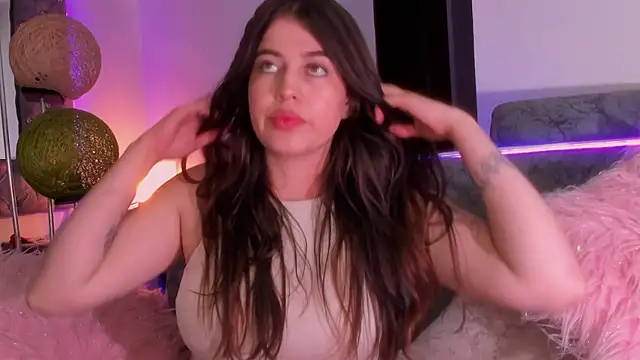 Snapshot of zoe_kittylove chatting on 01-13-26, 05:46 zoe kittylove online show from 01-13-26, 05:46