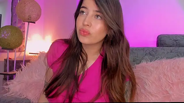 Snapshot of zoe_kittylove chatting on 01-14-26, 05:46 zoe kittylove online show from 01-14-26, 05:46