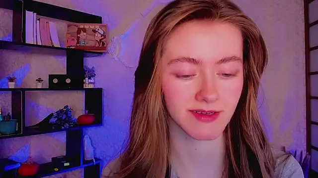 KateCuddle online show from 12-16-24, 05:17