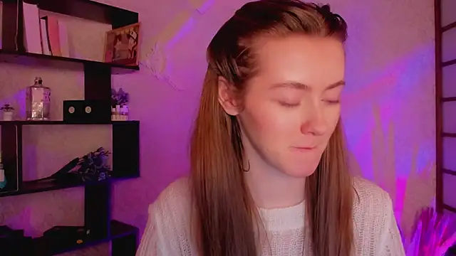 KateCuddle online show from 01-30-25, 05:30