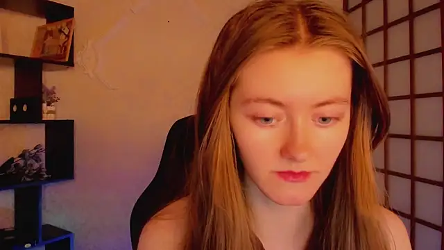 KateCuddle online show from 03-04-25, 02:27