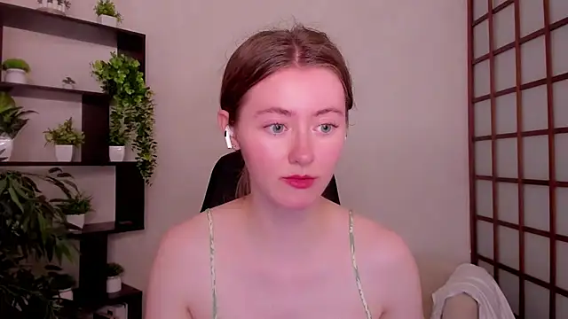 KateCuddle online show from 06-30-26, 02:45
