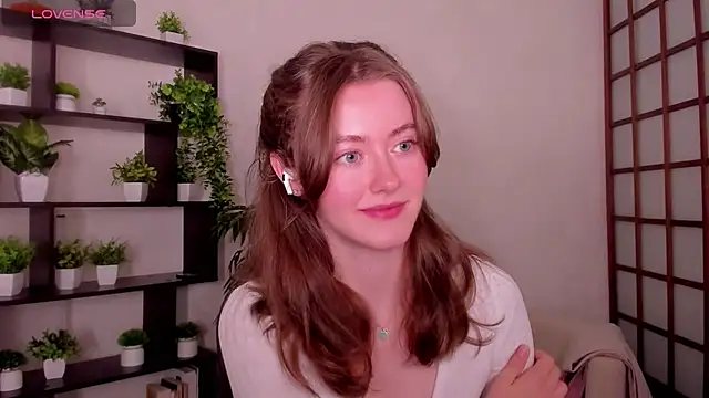 KateCuddle online show from 07-09-26, 03:32