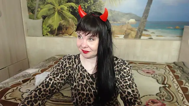 Snapshot of Aphelandra chatting on 03-15-25, 06:47 Aphelandra online show from 03-15-25, 06:47