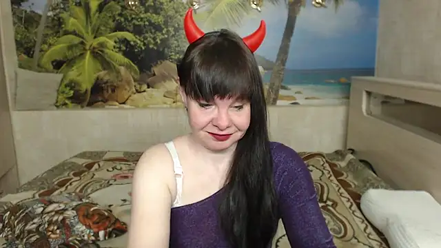 Aphelandra online show from 04-21-26, 12:00