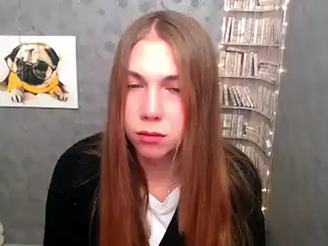 Sport Tall Doll online show from 02-19-25, 08:44