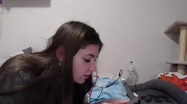 Snapshot of delightful_sofi chatting on 01-05-25, 09:47 delightful sofi online show from 01-05-25, 09:47