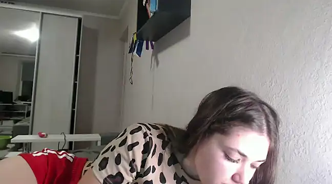 Snapshot of delightful_sofi chatting on 01-15-25, 06:40 delightful sofi online show from 01-15-25, 06:40