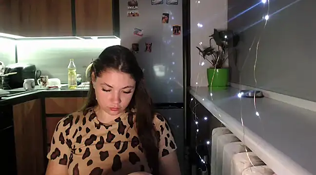 Snapshot of delightful_sofi chatting on 03-22-25, 01:11 delightful sofi online show from 03-22-25, 01:11