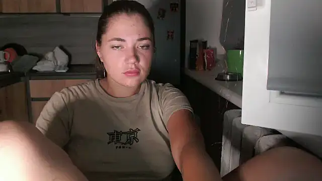 Snapshot of delightful_sofi chatting on 09-08-25, 09:14 delightful sofi online show from 09-08-25, 09:14