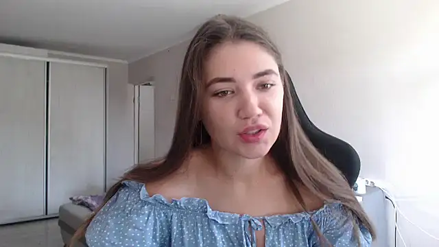 Snapshot of delightful_sofi chatting on 09-11-25, 08:14 delightful sofi online show from 09-11-25, 08:14