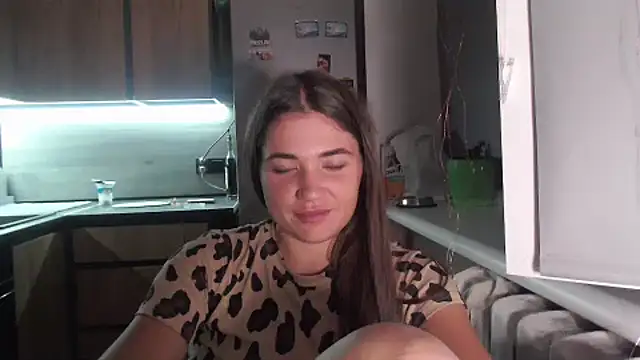 Snapshot of delightful_sofi chatting on 09-11-25, 08:20 delightful sofi online show from 09-11-25, 08:20