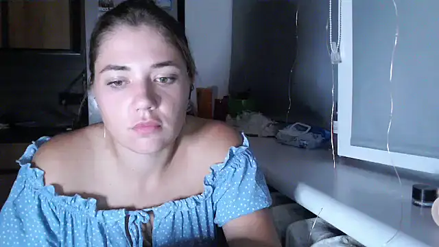 Snapshot of delightful_sofi chatting on 09-13-25, 08:19 delightful sofi online show from 09-13-25, 08:19