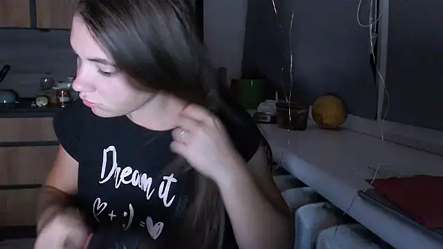 Snapshot of delightful_sofi chatting on 09-25-25, 06:44 delightful sofi online show from 09-25-25, 06:44