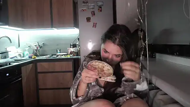 Snapshot of delightful_sofi chatting on 10-14-25, 07:58 delightful sofi online show from 10-14-25, 07:58