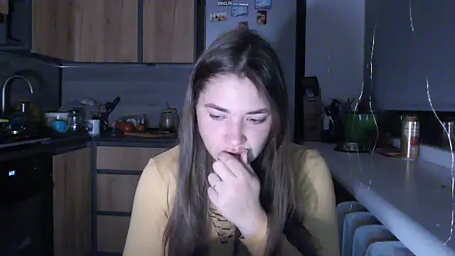 Snapshot of delightful_sofi chatting on 10-22-25, 10:53 delightful sofi online show from 10-22-25, 10:53