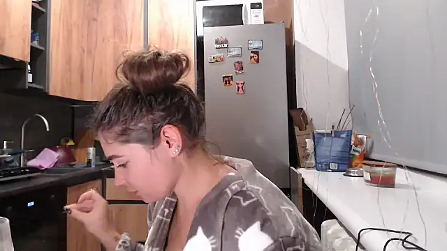 Snapshot of delightful_sofi chatting on 11-01-25, 04:31 delightful sofi online show from 11-01-25, 04:31