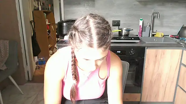 Snapshot of delightful_sofi chatting on 07-04-26, 11:05 delightful sofi online show from 07-04-26, 11:05