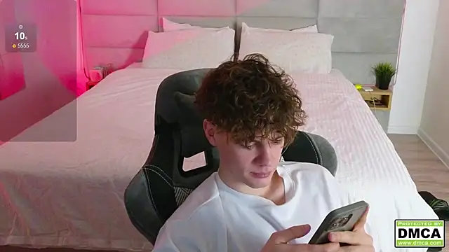 cute thomas online show from 01-30-25, 11:24