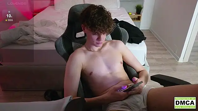 cute thomas online show from 02-01-25, 03:30