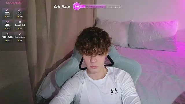 Snapshot of cute_thomas chatting on 04-23-26, 06:10 cute thomas online show from 04-23-26, 06:10