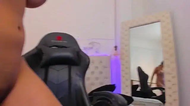 Snapshot of xiomara__cortes chatting on 02-15-25, 10:31 xiomara cortes online show from 02-15-25, 10:31