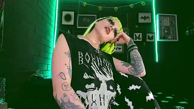 insania 9999  online show from 01-24-25, 09:37