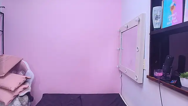 Snapshot of celeste_sea chatting on 03-14-25, 07:12 celeste sea online show from 03-14-25, 07:12