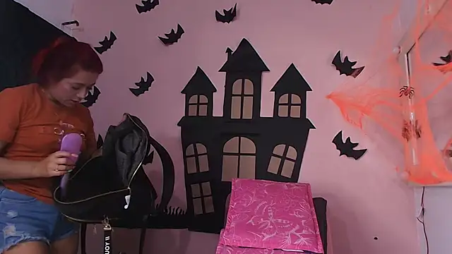 Snapshot of celeste_sea chatting on 10-25-25, 07:08 celeste sea online show from 10-25-25, 07:08