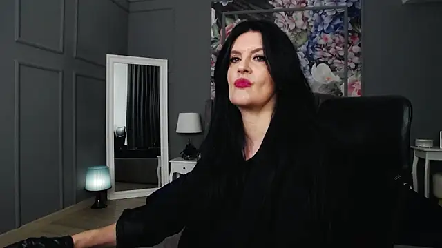 DomMelissaW online show from 12-12-24, 09:15