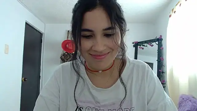 InocentHeaven1 online show from 12-10-24, 03:44