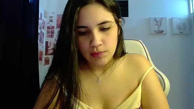 Snapshot of InocentHeaven1 chatting on 04-25-26, 01:41 InocentHeaven1 online show from 04-25-26, 01:41