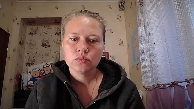 Snapshot of dream_alexa chatting on 06-15-26, 01:52 dream alexa online show from 06-15-26, 01:52