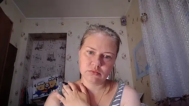 Snapshot of dream_alexa chatting on 07-02-26, 01:27 dream alexa online show from 07-02-26, 01:27