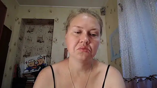 Snapshot of dream_alexa chatting on 07-13-26, 02:03 dream alexa online show from 07-13-26, 02:03