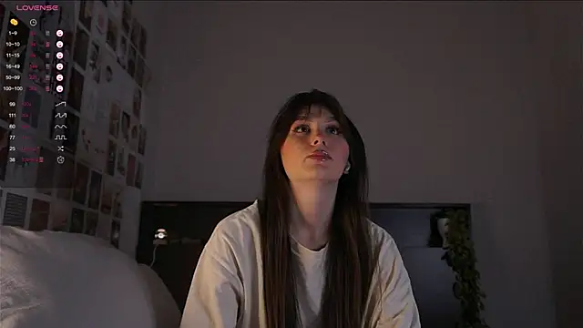 itssophiie online show from 10-03-25, 08:06