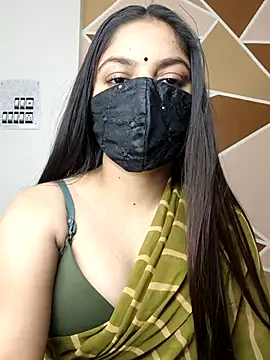 Snapshot of _desigori chatting on 02-13-25, 04:11 desigori online show from 02-13-25, 04:11