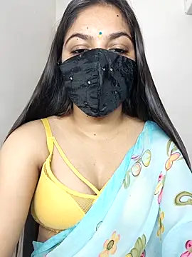 Snapshot of _desigori chatting on 11-03-25, 03:52 desigori online show from 11-03-25, 03:52