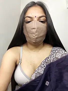 Snapshot of _desigori chatting on 03-09-26, 03:54 desigori online show from 03-09-26, 03:54