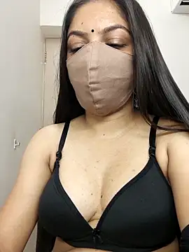 Snapshot of _desigori chatting on 03-10-26, 04:06 desigori online show from 03-10-26, 04:06