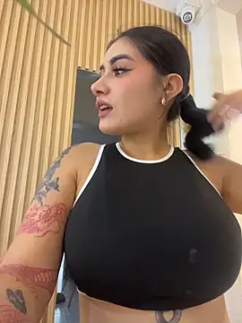 clarachanelricek online show from 02-02-26, 08:07