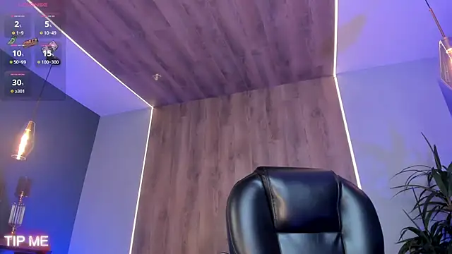 SophieBarnett online show from 10-25-25, 12:51