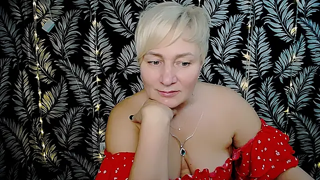 Olivia playful online show from 01-18-25, 02:33