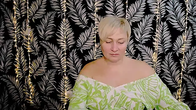 Olivia playful online show from 03-01-25, 12:34