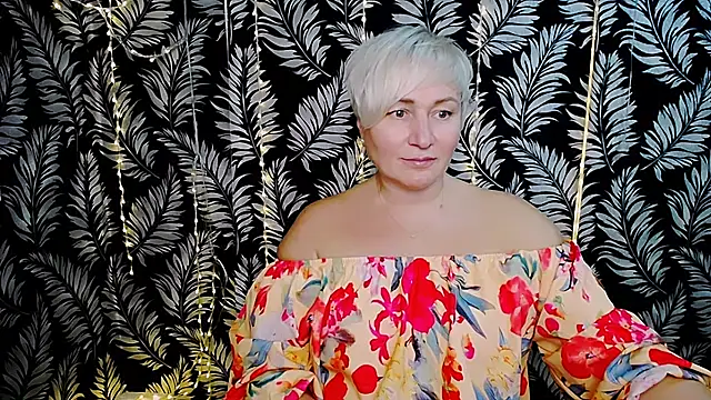 Olivia playful online show from 11-17-25, 02:01