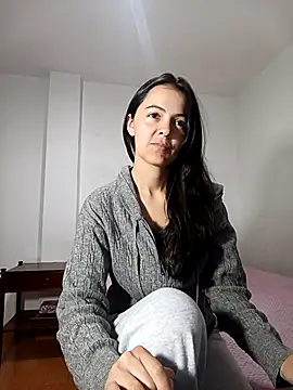 Snapshot of sarasweet_4 chatting on 02-08-26, 07:28 sarasweet 4 online show from 02-08-26, 07:28