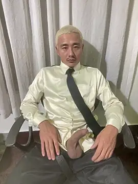 Satinshirt1992 online show from 03-10-26, 04:12