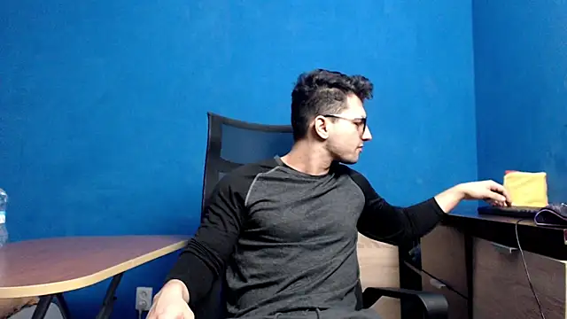 alex blu online show from 12-02-24, 07:25