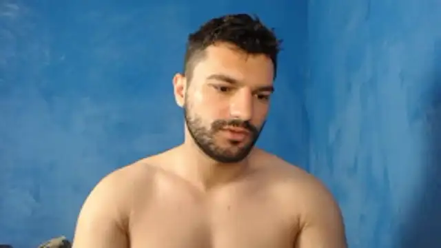 Snapshot of alex_blu chatting on 06-07-26, 09:57 alex blu online show from 06-07-26, 09:57